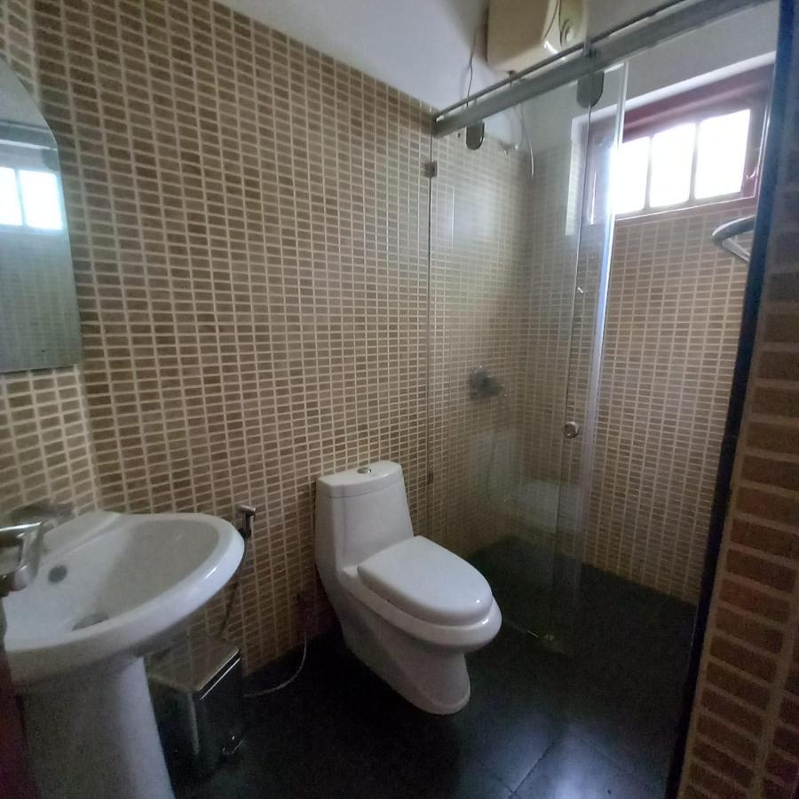 Crown Hills Kandy Inn Luaran gambar