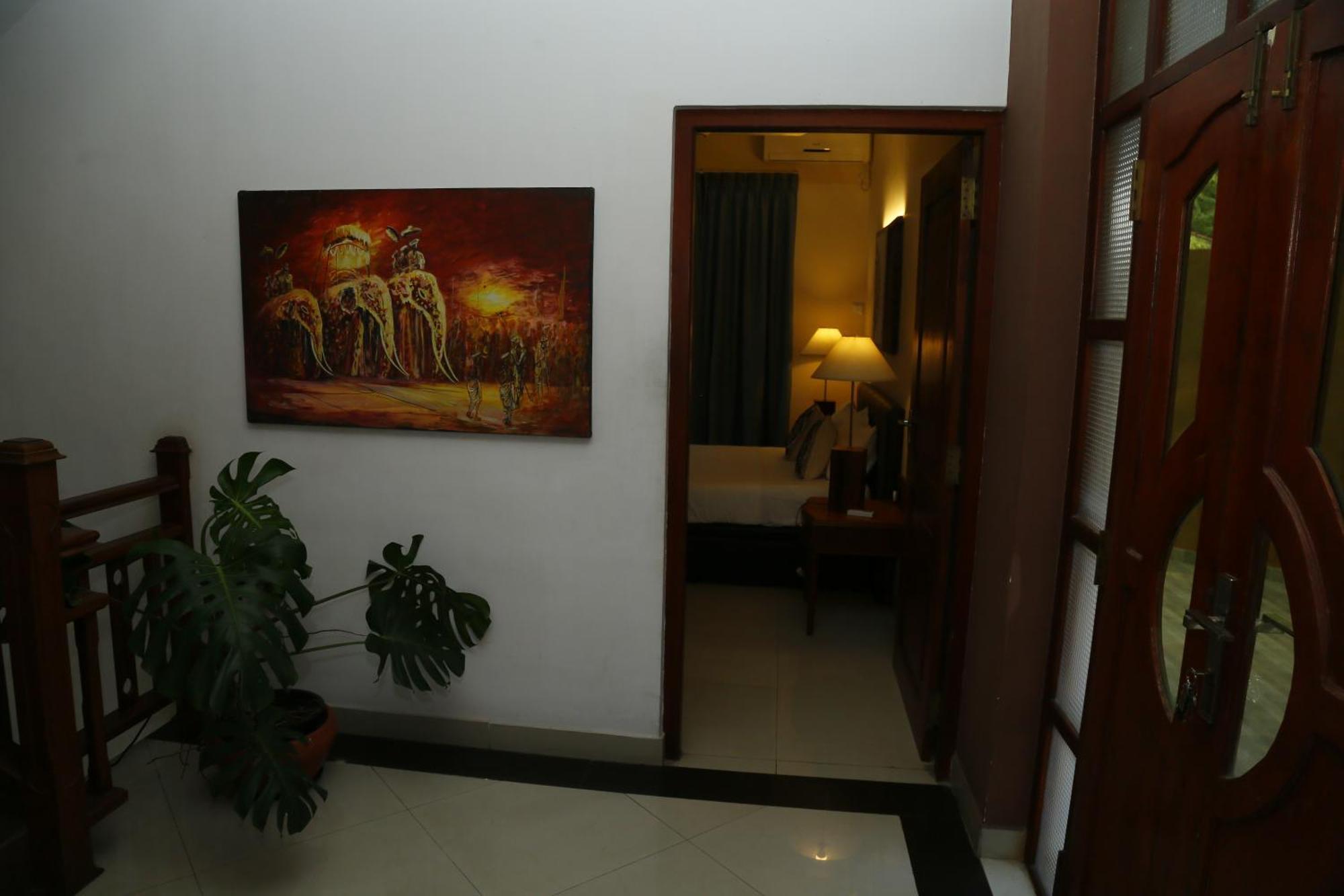 Crown Hills Kandy Inn Luaran gambar