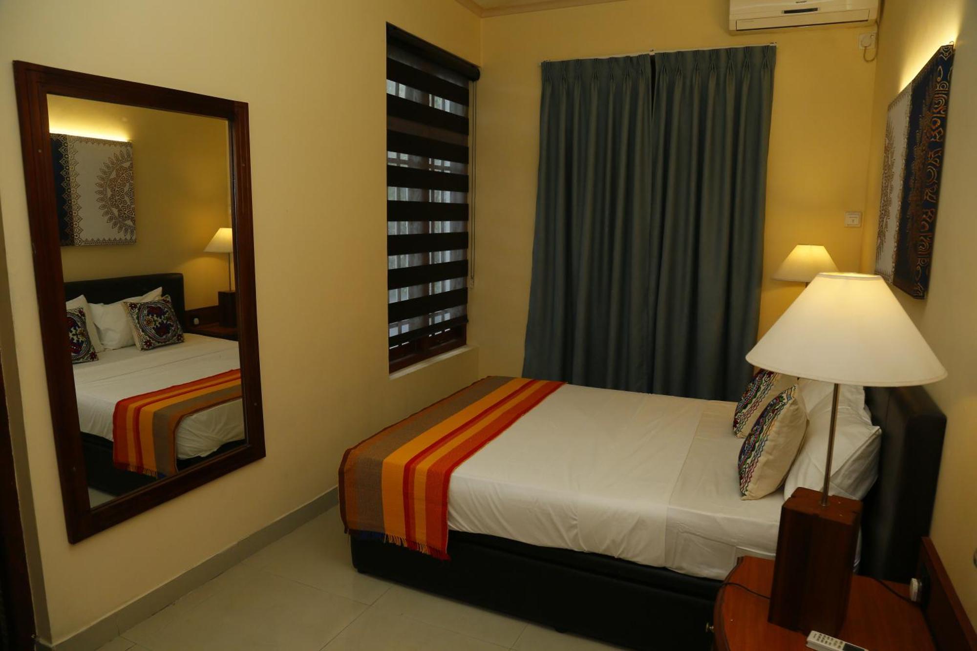 Crown Hills Kandy Inn Luaran gambar